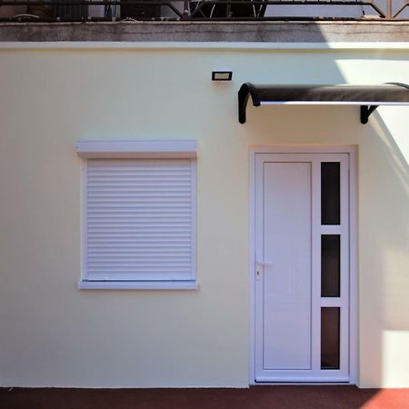 PUY Studio Apartman Danijela מראה חיצוני תמונה